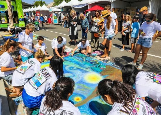 Live chalk art an attraction at Artwalk Carlsbad 2019